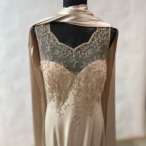 Avanti Cream Backless Dress with Elegant Design